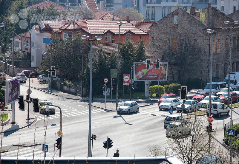 Mostar: Pješakinja teško ozlijeđena u naletu automobila