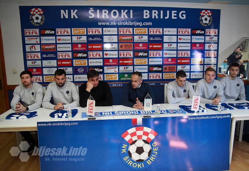 Na Pecari predstavljeno pet novih igrača - NK Široki Brijeg službeno predstavio pet novih igrača