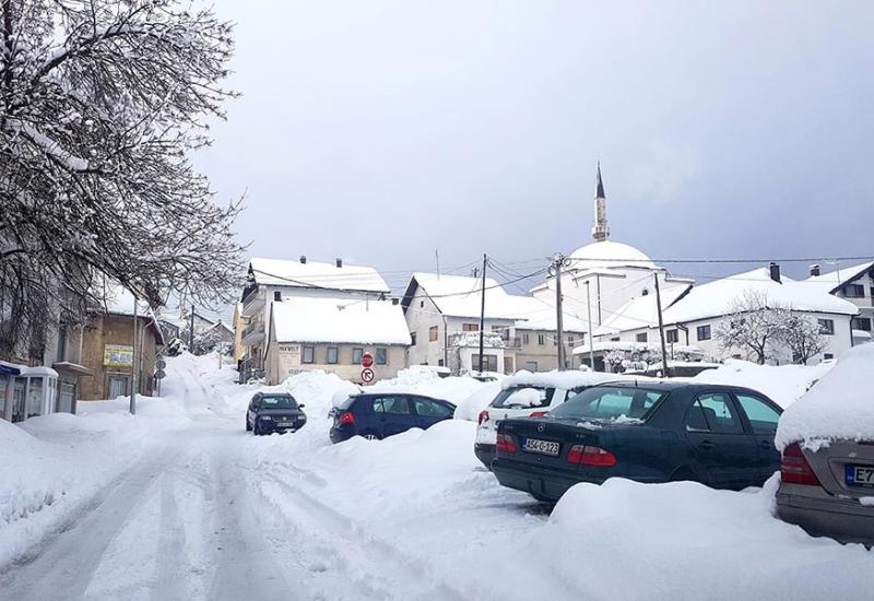 Snijeg u Tomislavgradu, siječanj 2019. - HBŽ: Snijeg otežava promet, ljudska i materijalna dobra nisu ugrožena