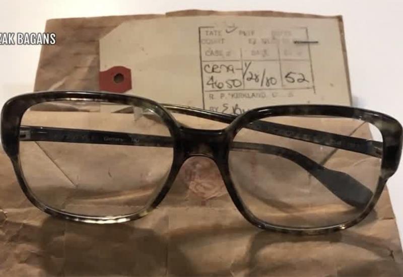 Naočale masovnog ubojice prodane za 50.000 dolara