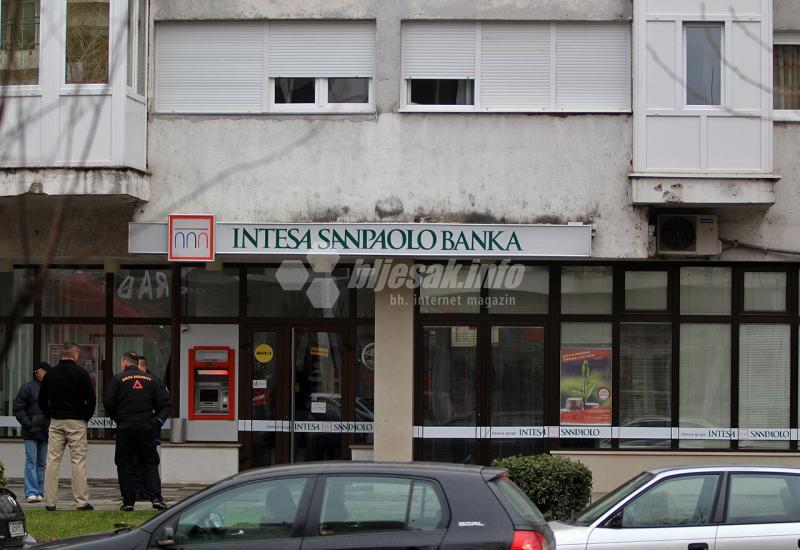 Opljačkana Intesa Sanpaolo banka u Ulici Ante Starčevića u Čapljini - Opljačkana banka u Čapljini