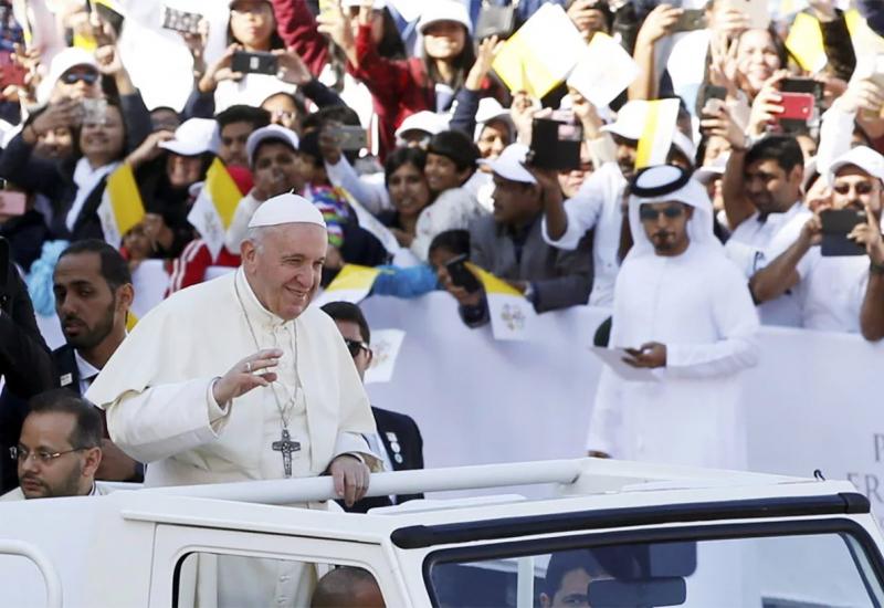 Papa održao prvu misu na Arapskom poluotoku 