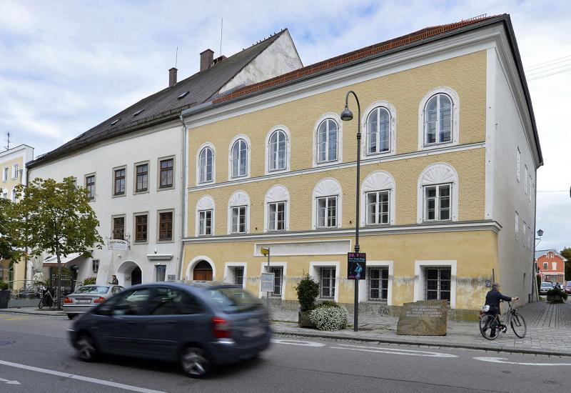 Država vlasnici Hitlerove rodne kuće mora isplatiti 1,5 milijuna eura