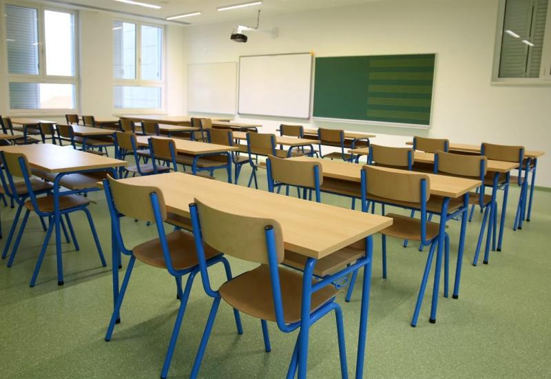 Obustava nastave u školama i fakultetima Posavske županije 
