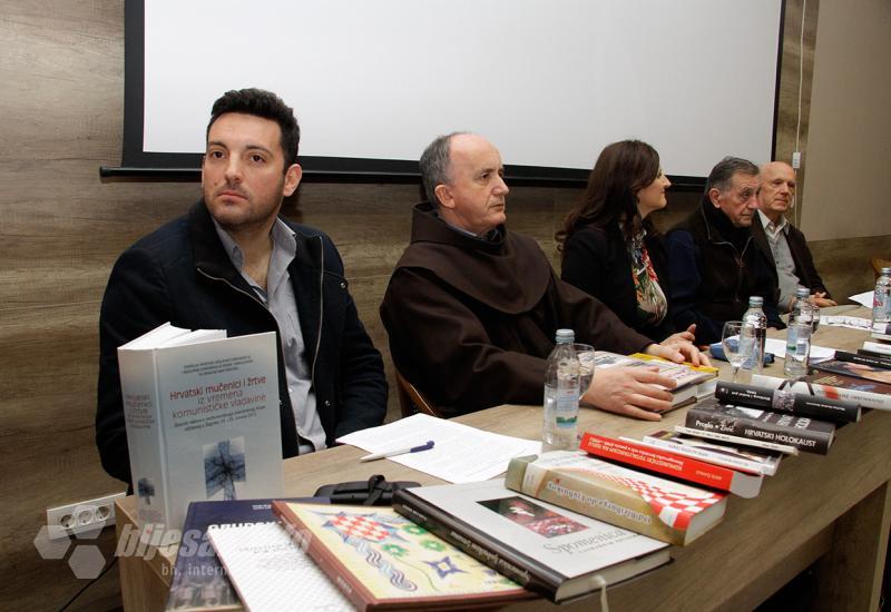 Istinom do pomirbe | U Mostaru održana književno-glazbena večer 