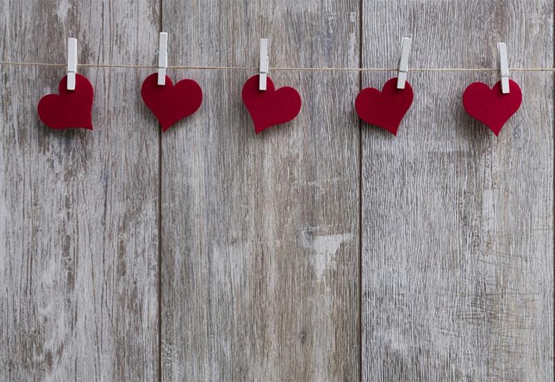 Ususret Valentinovu: Raspisan literarni natječaj na temu „Ljubav je…“