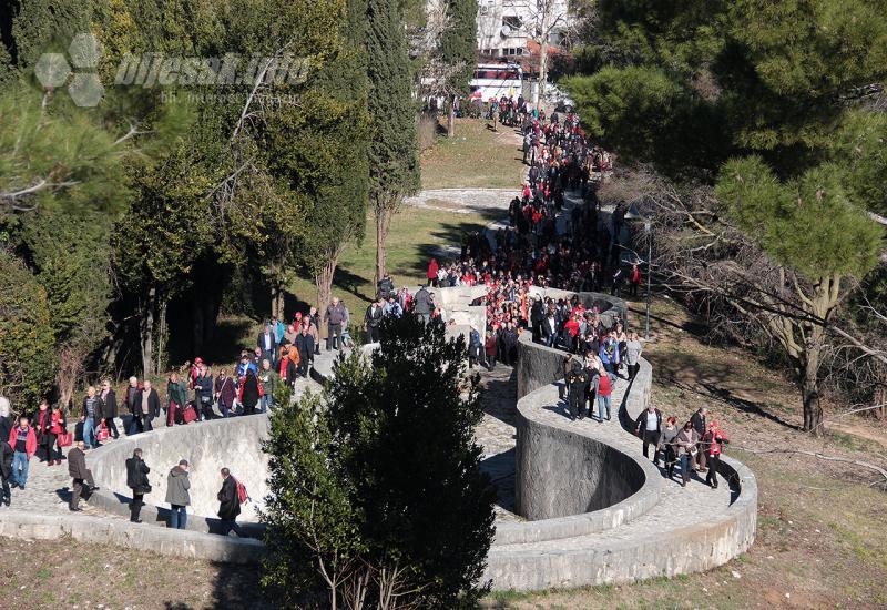 Skup na Partizanskom spomen groblju - Đulić: 75-godišnjicu oslobođenja Mostara obilježit ćemo maršom!
