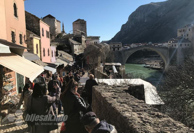 Mostar: Nitko ne želi postavljati tende u Starom gradu