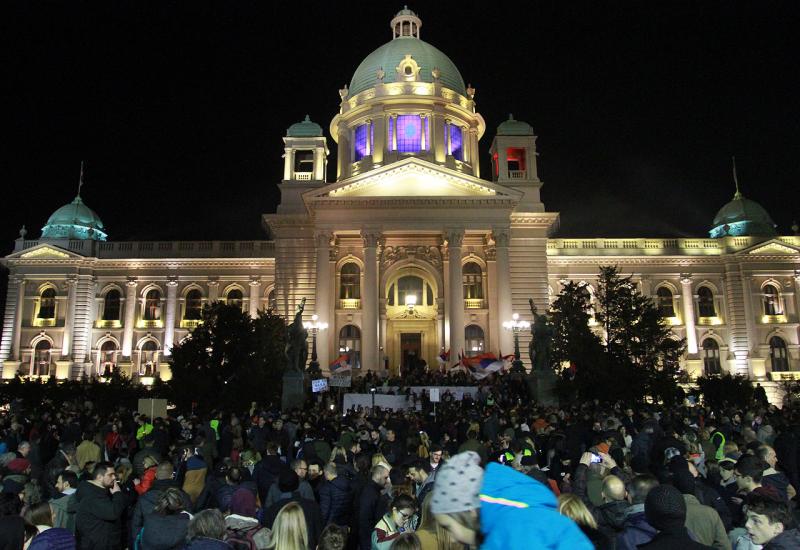 U Beogradu nastavljeni prosvjedi protiv vlasti predsjednika Aleksandra Vučića