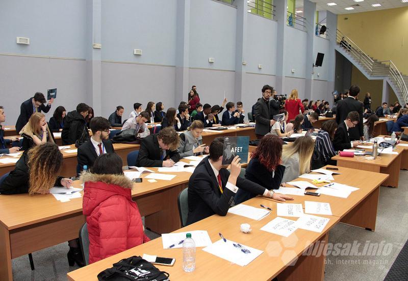 Nacionalna sesija Europskog parlamenta mladih u BiH - Narenta 2019 - eu parlament
