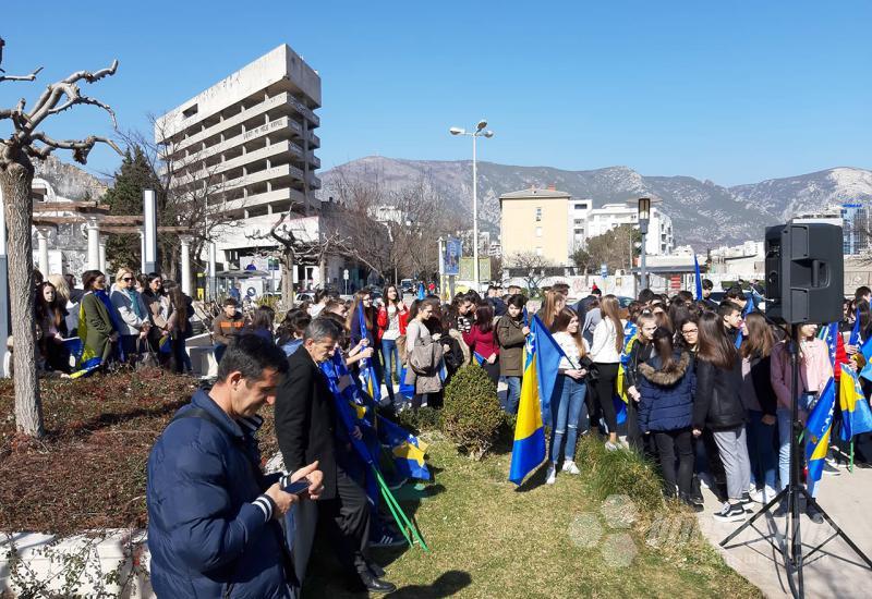 Hadžović sa učenicima proslavio Dan neovisnosti BiH