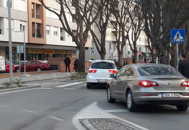  - Mostar: Jedna osoba lakše ozlijeđena u sudaru