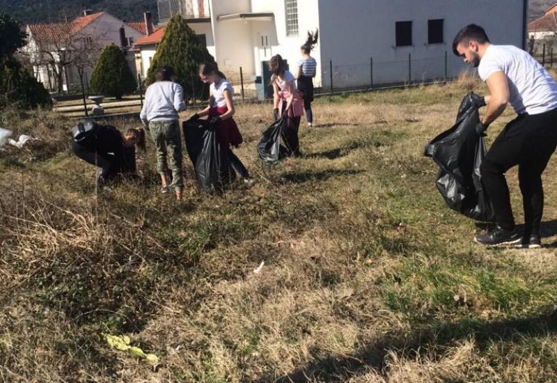 Akcija čišćenja - Više od stotinu stanovnika čistilo Bijelo Polje