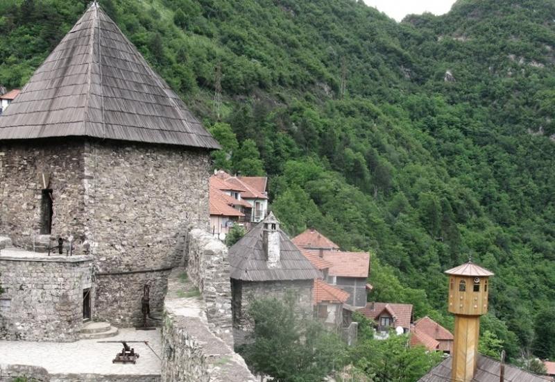 'Tri kraljice' oživio duh srednjovjekovne Bosne