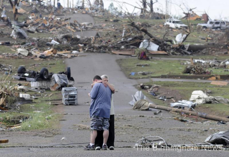 Ubojiti tornado: Među 23 mrtvih 7 članova jedne obitelji 