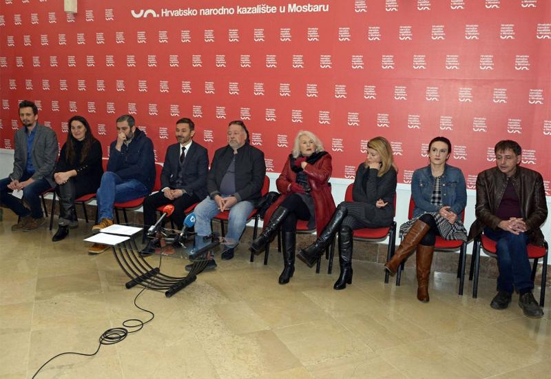 Konferencija za novinare uoči premijere predstave  - Uzbudljiva i potresna predstava na daskama HNK Mostar u čast Sandre Krgo Soldo