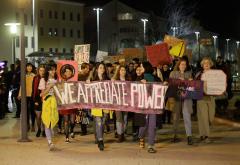 Mostarke i Mostarci marširali za bolja prava žena