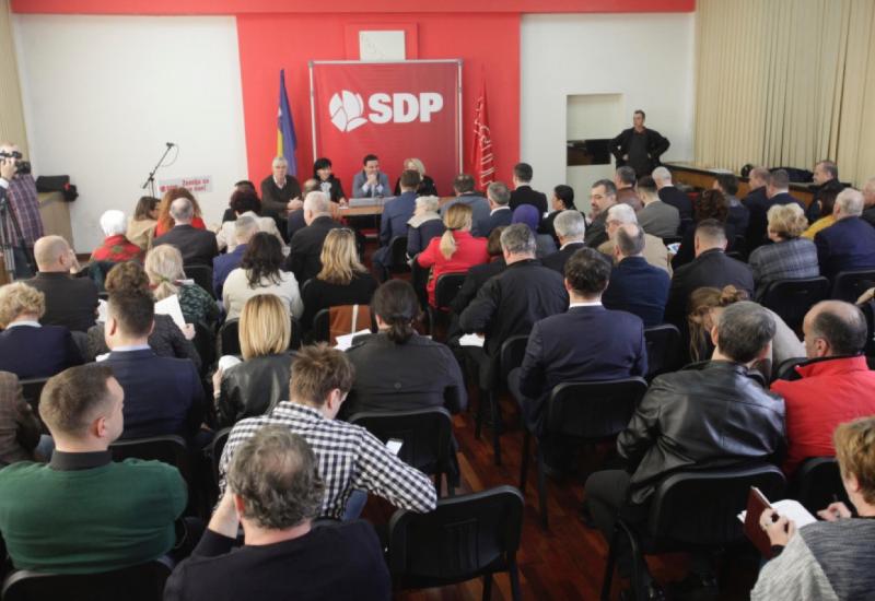 Delić, Nikšić i Pudarić kandidati za predsjednika SDP-a 