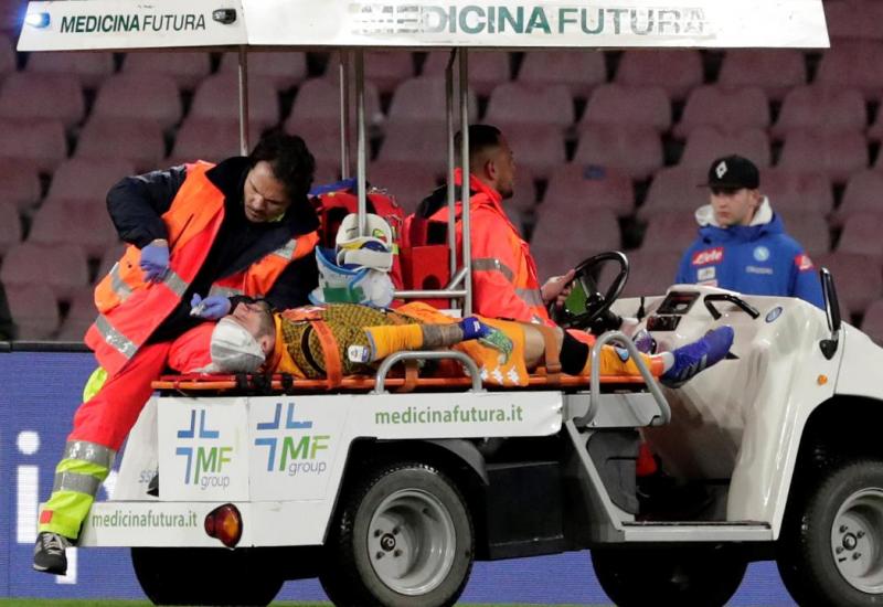 Istraga u Napulju: Vratar Ospina ima potres mozga i ostaje u bolnici  