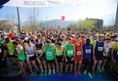 Trkači spremni i raspoloženi: U Mostaru započeo vikend trčanja