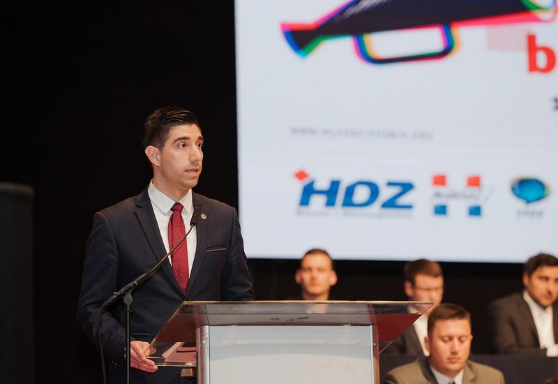 Mario Mikulić ponovno izabran za predsjednika Mladeži HDZ-a BiH