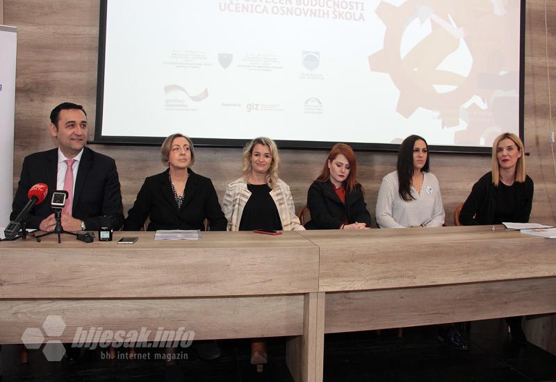 "Girl's Day" u Mostaru: Nema muških i ženskih zanimanja 