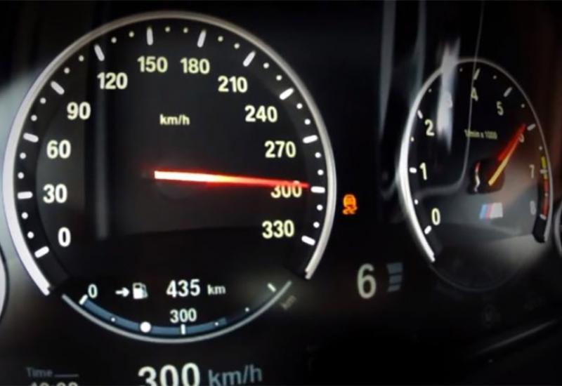 Hrvatska: Vozio 111 km/h više od dozvoljenog, drugi vozač napuhao 4.9 promila 