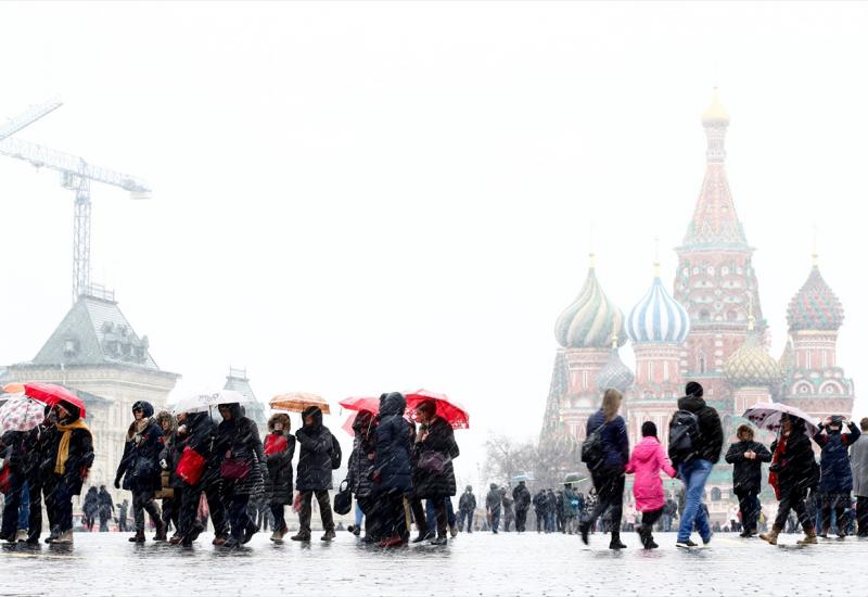 Niske temperature i snježno nevrijeme u Moskvi