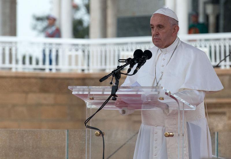 Papa Franjo želi posjetiti Irak