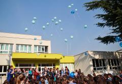 Široki Brijeg: Učenici puštanjem balona obilježili Svjetski dan svjesnosti o autizmu
