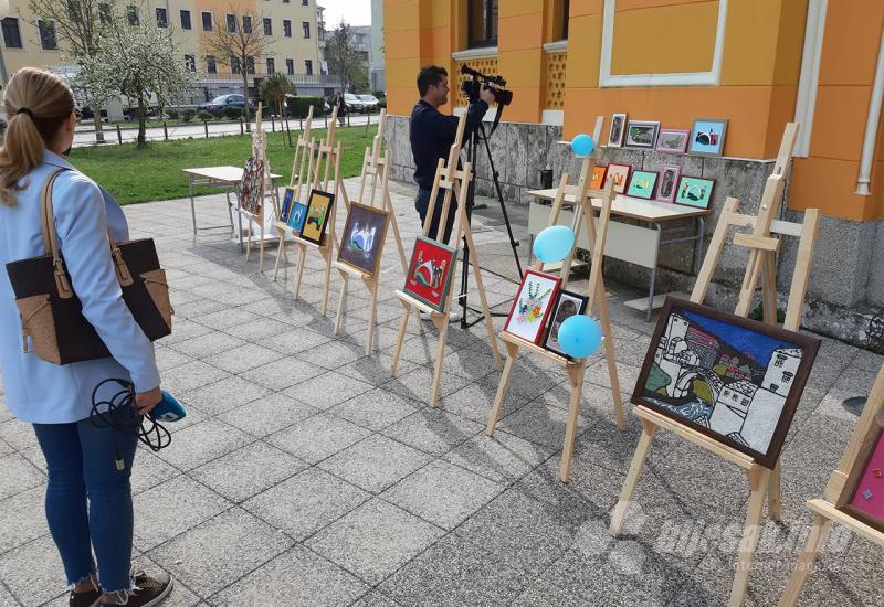 Zanimljiva izložba djece i mladih s posebnim potrebama u Mostaru