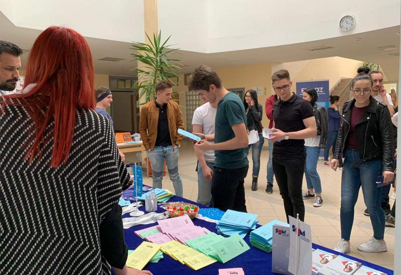 Sveučilište u Mostaru predstavilo se srednjoškolcima u Orašju