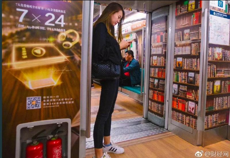  - Peking: Vlakovi u metrou pretvoreni u biblioteke