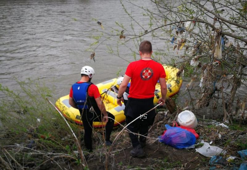 U rijeci Bosni pronađeno tijelo muškarca