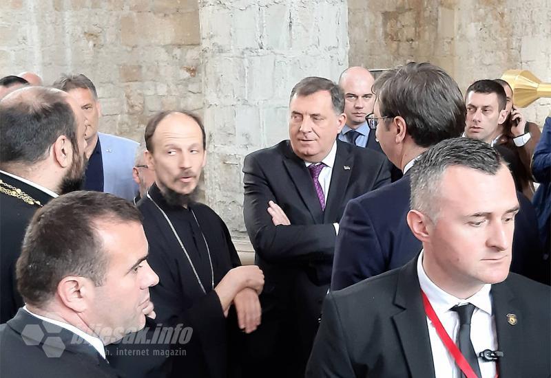 Milorad Dodik u Sabornoj crkve Svete trojice u Mostaru - Vučić i Dodik nadaju se da će saborna crkva u Mostaru biti završena 2020.