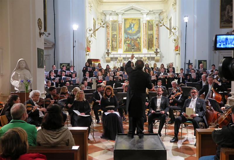 Pro musica u prepunoj dubrovačkoj katedrali izvela Mozartov Requiem