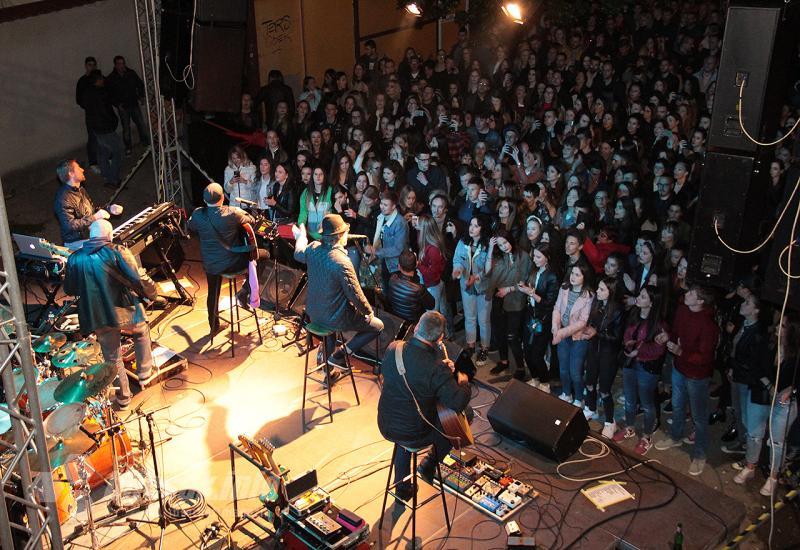 Koncert Galije u OKC Abrašević - Mostar: Hitovi i dobra atmosfera na koncertu Galije