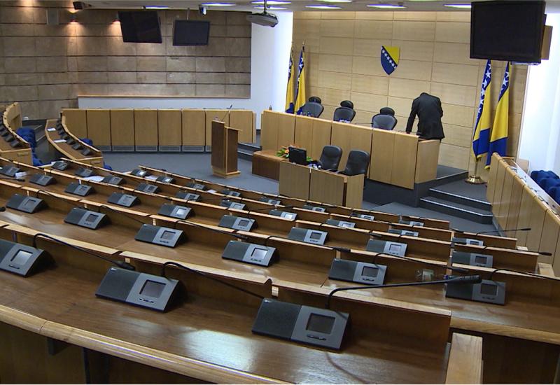  Predsjednik Ustavnog suda pisao Izetbegoviću: Želim se obratiti Parlamentu