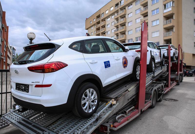 Donirana vozila - 11 vozila za bolji rad civilne zaštite u BiH