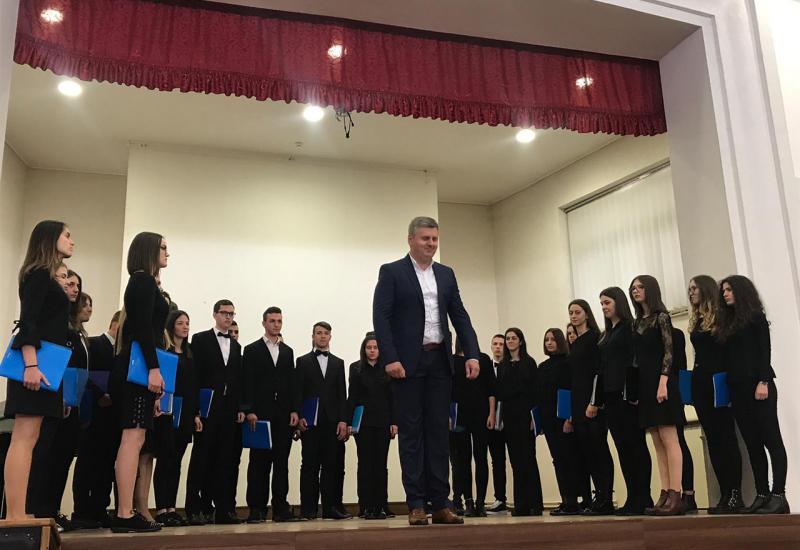 Rokovi prijemnih ispita za srednju glazbenu školu Ivana pl. Zajca u Mostaru