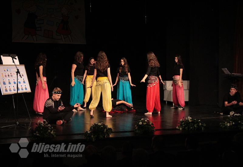 Plesna točka - Mostar: Generacija osnovaca ispraćena na put u srednju školu