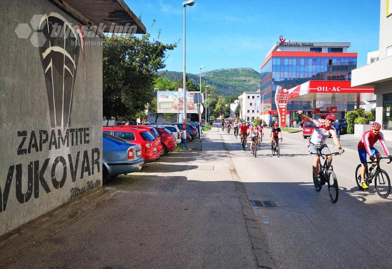 Iz Mostara krenula biciklistička karavana prema Vukovaru; evo što ih sve očekuje na putu