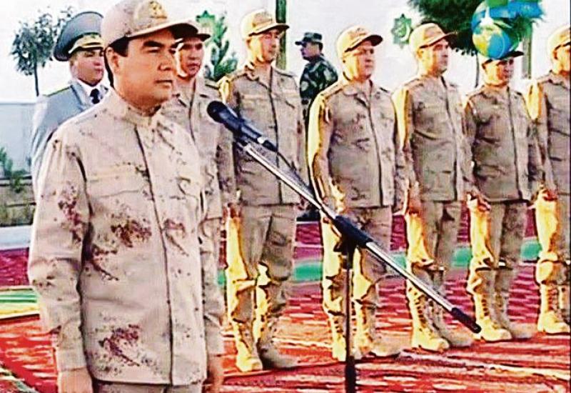 Turkmenistanski predsjednik i vojska snimljeni u odori s obrisom Hrvatske - Turkmenistanski predsjednik i vojska snimljeni u odori s obrisom Hrvatske