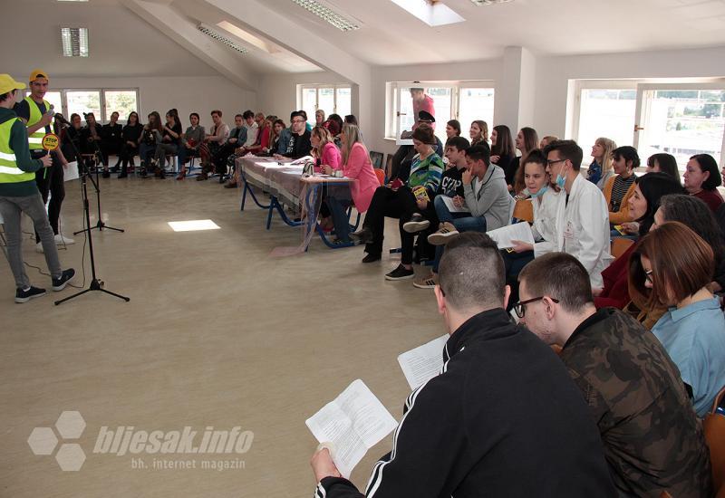 U Mostaru održano drugačije natjecanje iz poznavanja engleskog jezika