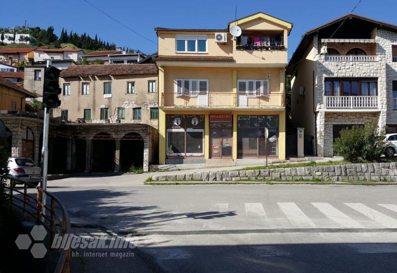 Raskrižje u Čapljini na koje su postavljeni semafori - Prvi semafori postavljeni u središtu Čapljine nakon 30 godina