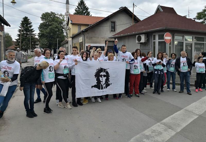 Banjalučki polumaraton trčali u majicama s natpisom ''I ja sam David''