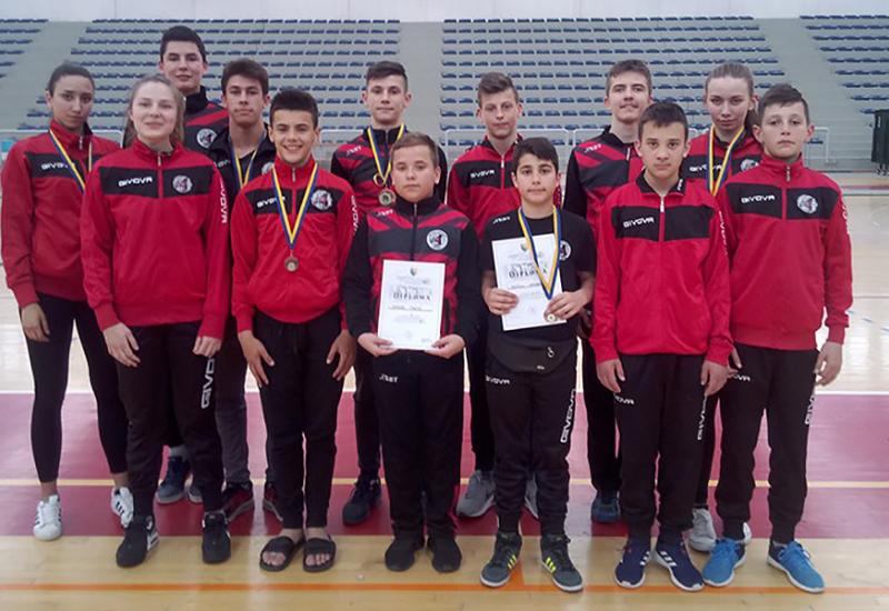 Dva juniroska državna zlata za Hercegovac, mlađi članovi uspješni u Vršcu