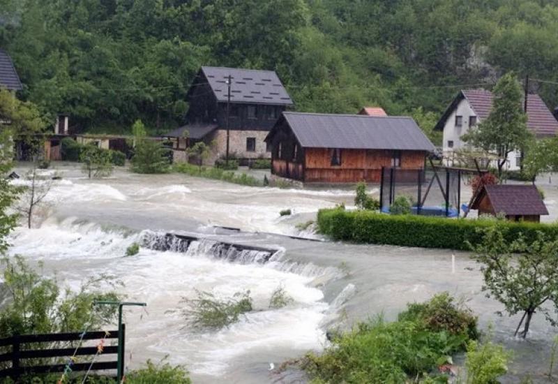 Selo Korana u Hrvatskoj pod vodom - Hoće li se ponoviti 2014.?