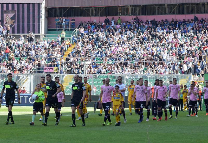 Palermo izbačen u treću ligu 