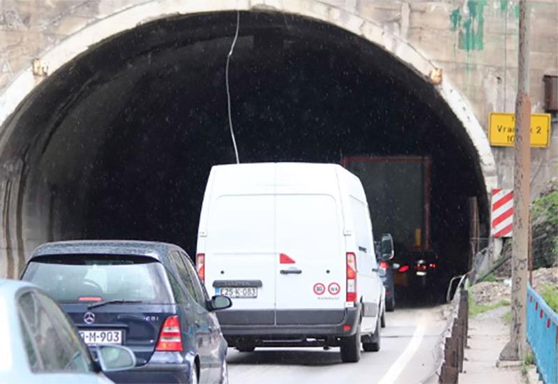 Treća sreća: Završeno asfaltiranje u tunelu Vranduk, prometovanje i dalje usporeno